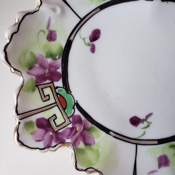 Floral Porcelain Dish, Purple Green Violets - Picture 4 of 11